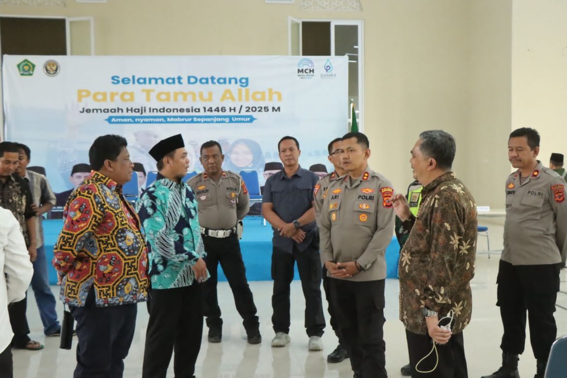Polres Indramayu Pengecekan dan Pengamanan Langsung di Asrama Haji Embarkasi Kertajati Lohbener