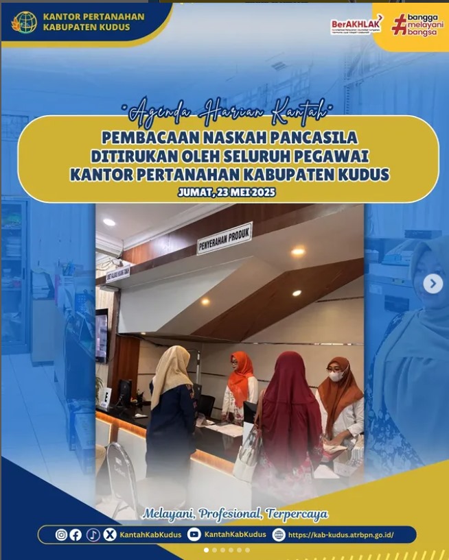 Pembacaan Naskah Pancasila di Lingkungan Kantor Pertanahan Kabupaten Kudus ditirukan oleh Seluruh Pegawai dan Pengunjung