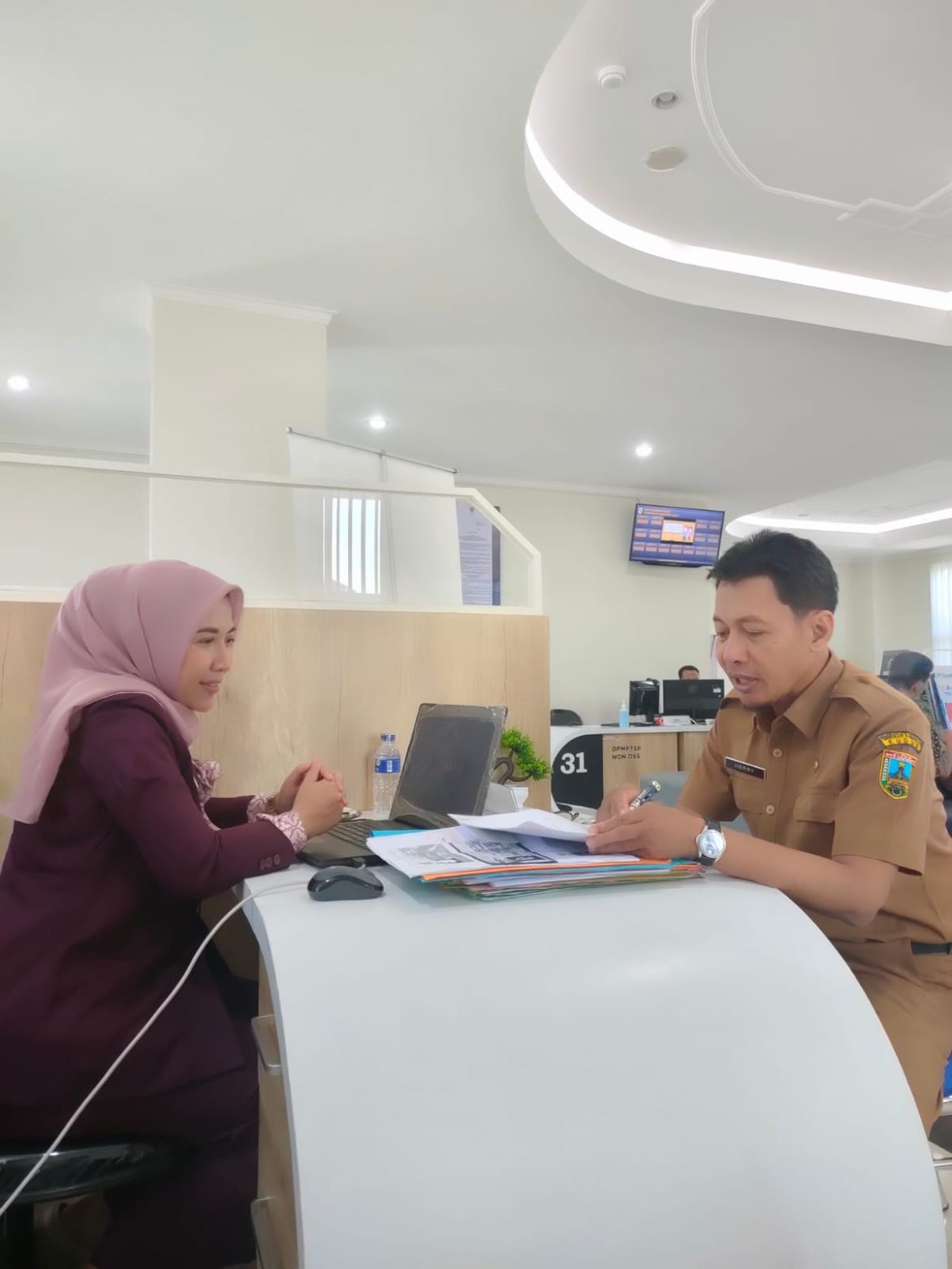 Agenda Harian Kantah Kudus, Yuk Mampir ke Mall Pelayanan Publik Kabupaten Kudus Sob! Senin dan Kamis Petugas Kantor Pertanahan Kabupaten Kudus Siap Melayani Kalian