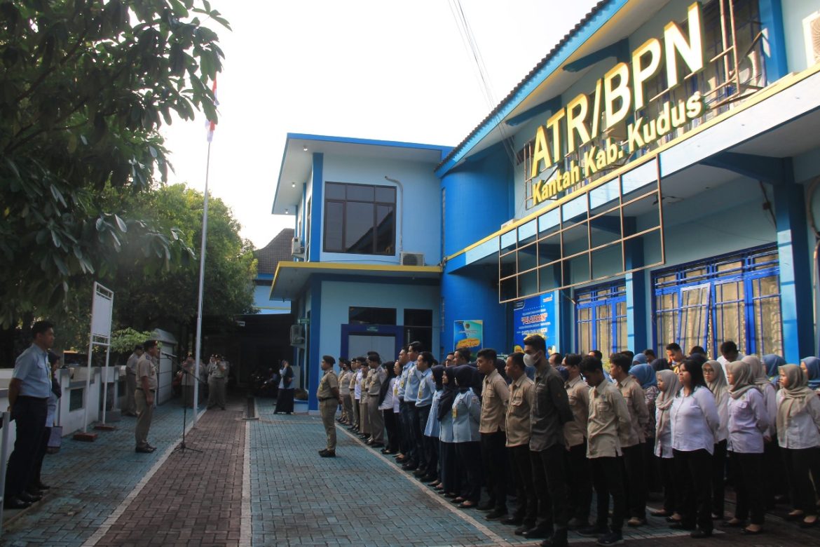Apel Pagi di Kantor Pertanahan Kabupaten Kudus, Disiplin, Kompak, dan Fokus Capaian Target
