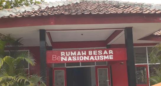 Kontroversi Berlanjut: Setelah Gedung Graha Pers, kini Giliran Gedung PDIP Jadi Sasaran Mendapat Surat Pengosongan oleh Pemkab Indramayu