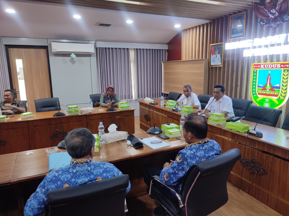 Kantor Pertanahan Kabupaten Kudus Hadiri Rapat Kerja Pansus I Pembahasan Ranperda Penyelenggaraan Penanaman Modal