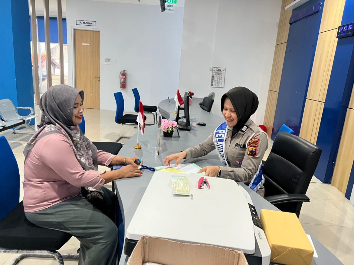 Satlantas Polresta Pati S5 dalam Pelayanan Pendaftaran BPKB Baru Maupun Balik Nama