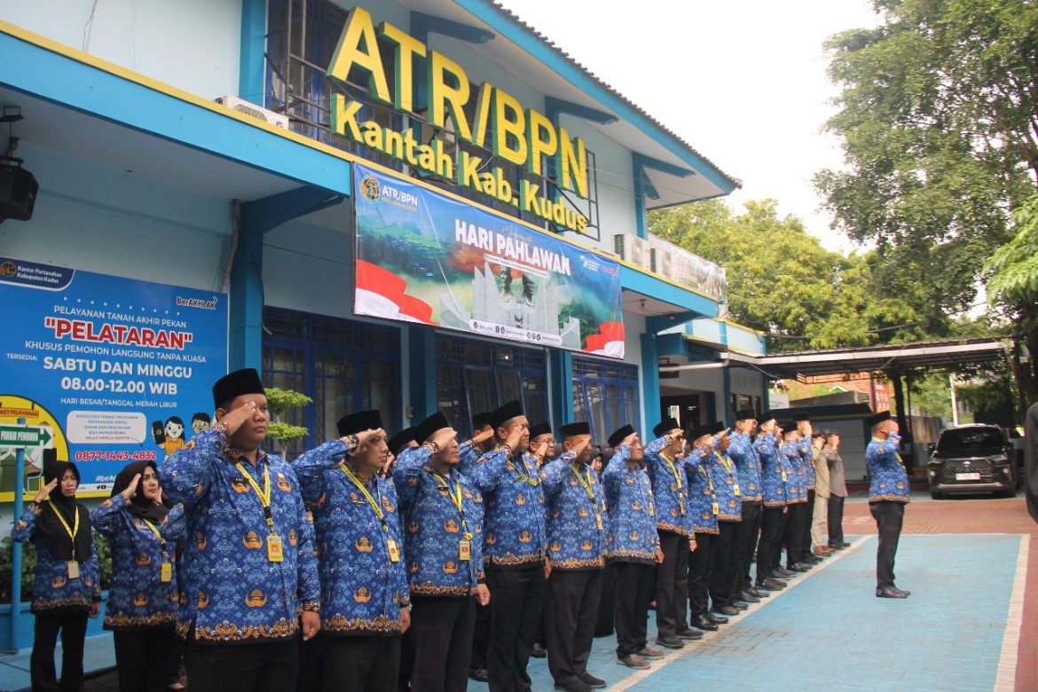 Semangat Kepahlawanan Terus Dihidupkan, Kantor Pertanahan Kabupaten Kudus Gelar Upacara Peringatan Hari Pahlawan Nasional 2025