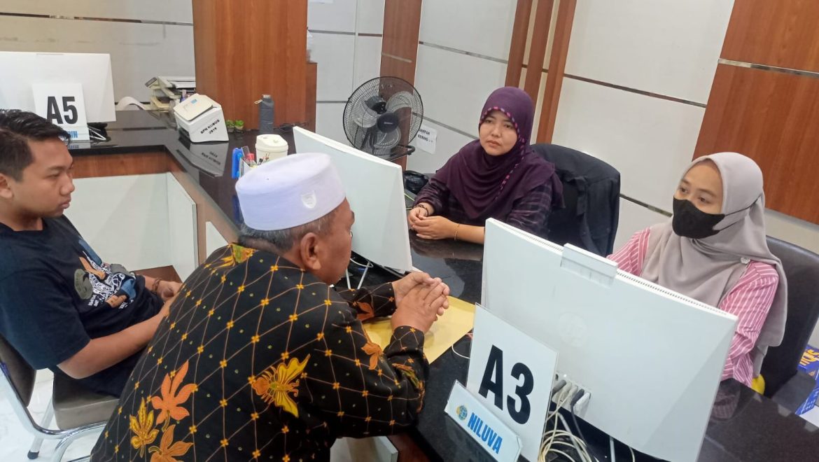 Kantor Pertanahan Kabupaten Kudus Hadirkan Inovasi Layanan PELATARAN: Pelayanan Tanah Akhir Pekan untuk Masyarakat yang Aktif dan Produktif pada Minggu, 23 November 2025