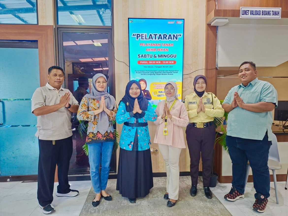 Kantor Pertanahan Kabupaten Kudus Hadirkan Inovasi Layanan PELATARAN: Pelayanan Tanah Akhir Pekan untuk Masyarakat yang Aktif dan Produktif pada Sabtu, 29 November 2025