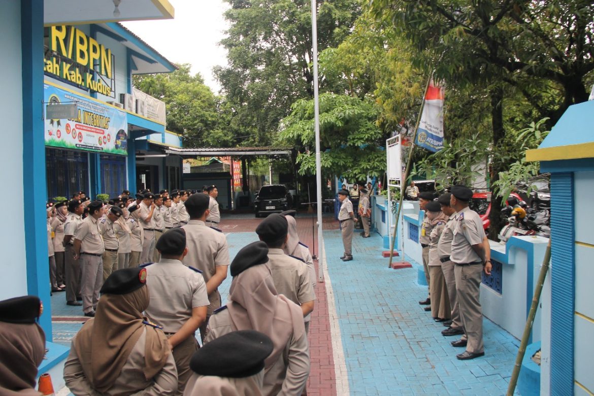 Apel Pagi Kantor Pertanahan Kabupaten Kudus: Penguatan Komitmen dan Penyelesaian Target Akhir Tahun