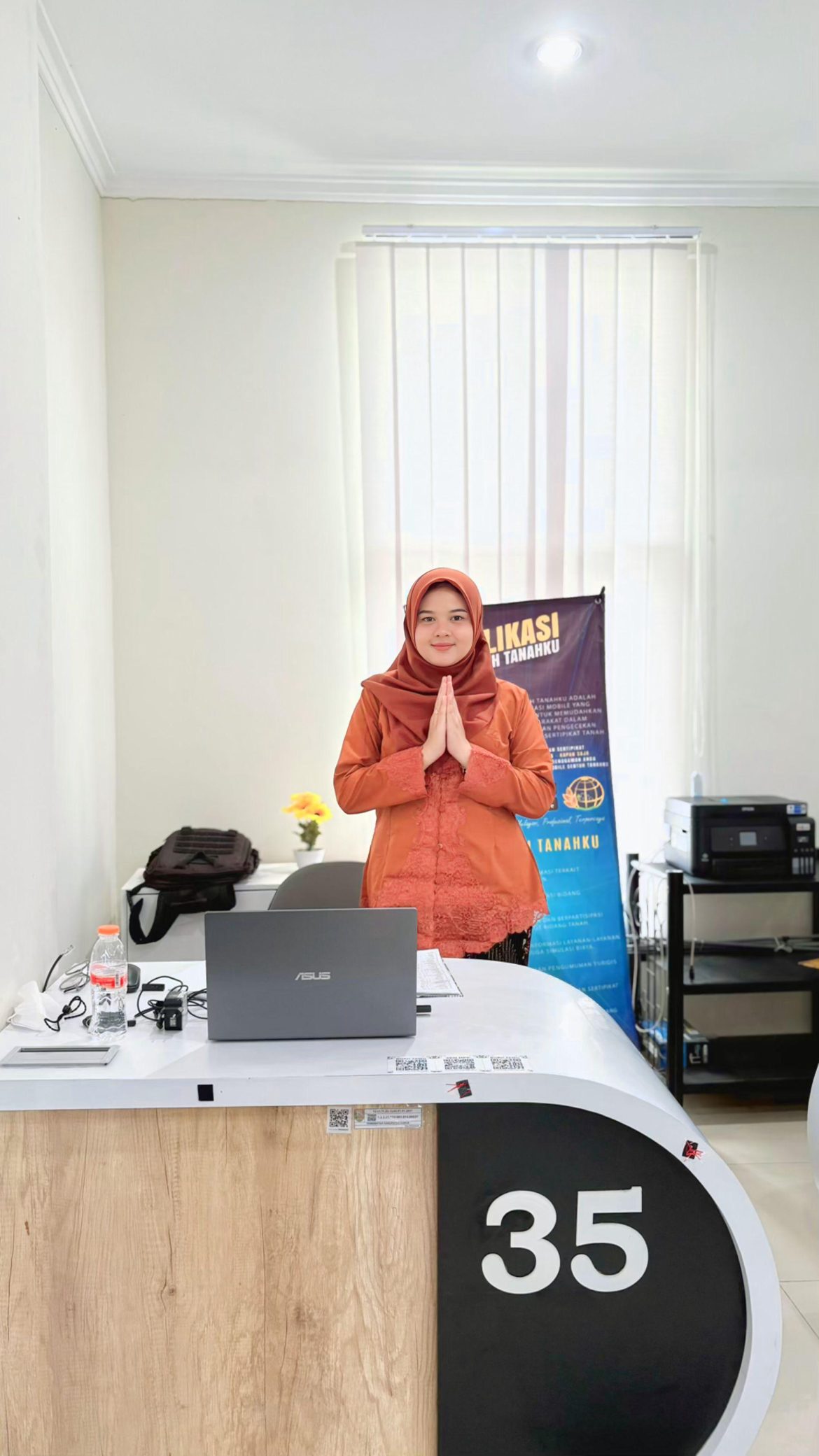 Mall Pelayanan Publik Kantor Petranahan Kabupaten Kudus Petugas Siap Senin, 22 Desember 2025