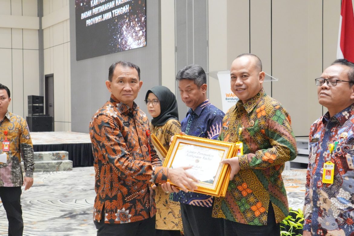 Kantor Pertanahan Kabupaten Kudus Raih Tiga Penghargaan Kinerja Tahun 2025