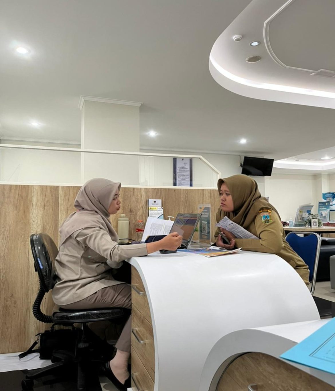 Siap Layani Pemohon Pertanahan di Mall Pelayanan Publik, Petugas Kantor Pertanahan Kabupaten Kudus hadir di gerai Nomor 34 dan 35 disetiap hari Senin dan Kamis